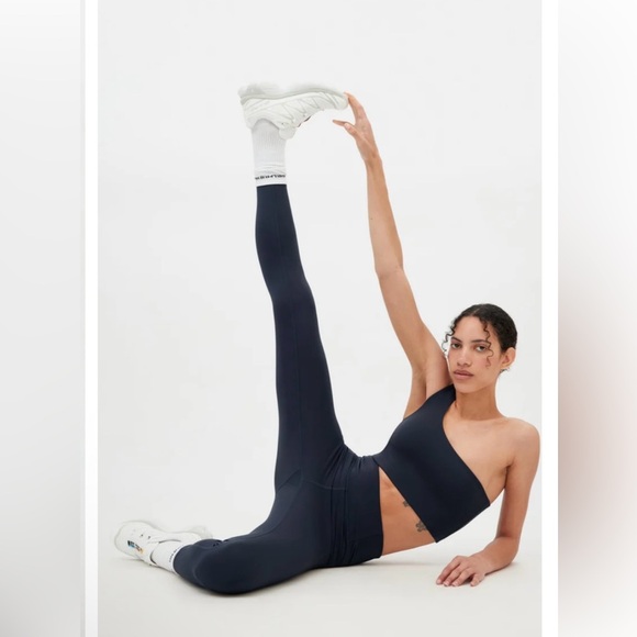 Girlfriend Collective Compressive High-Rise Legging NWT Saddle color way - Picture 5 of 5